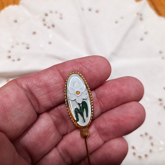 Vintage White Daffodil Stick Pin Retro Flower Jewelry Men Women Unisex - Picture 2 of 10